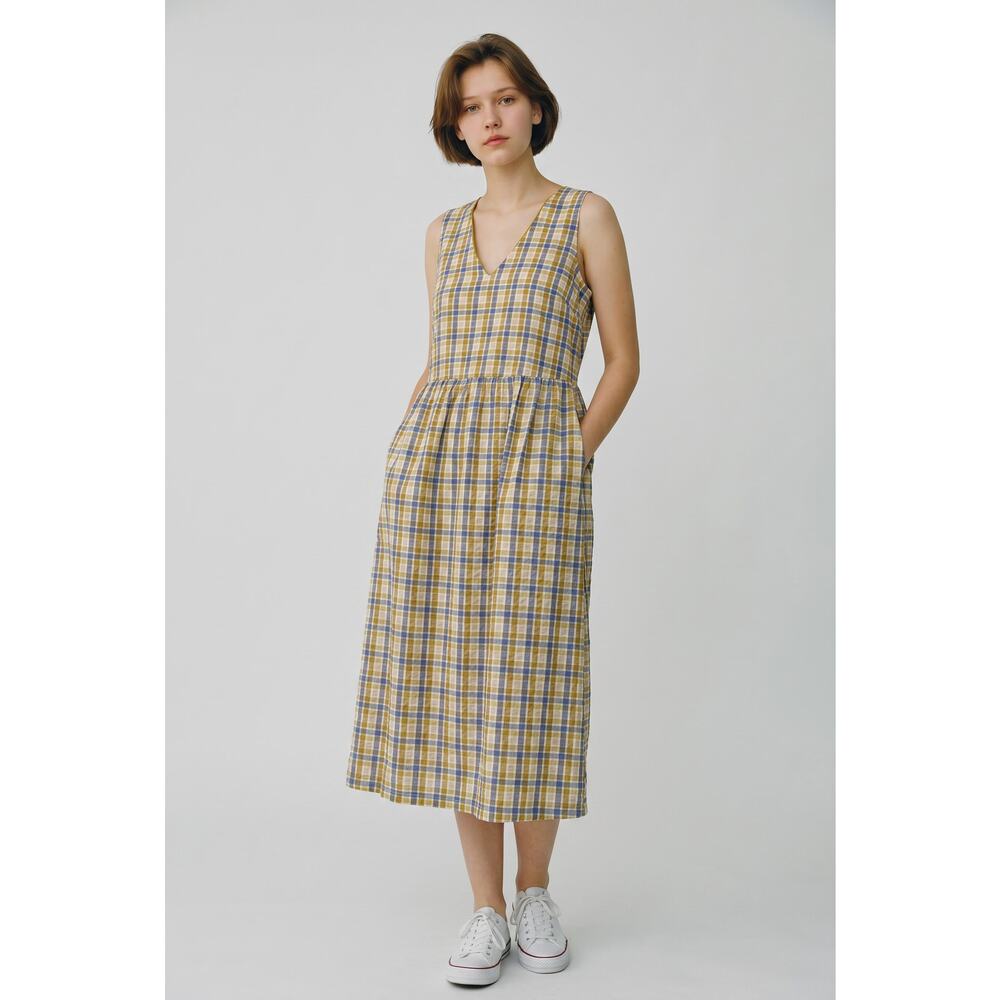 Sleeveless V-Neck Midi Dress in Yellow Plaid